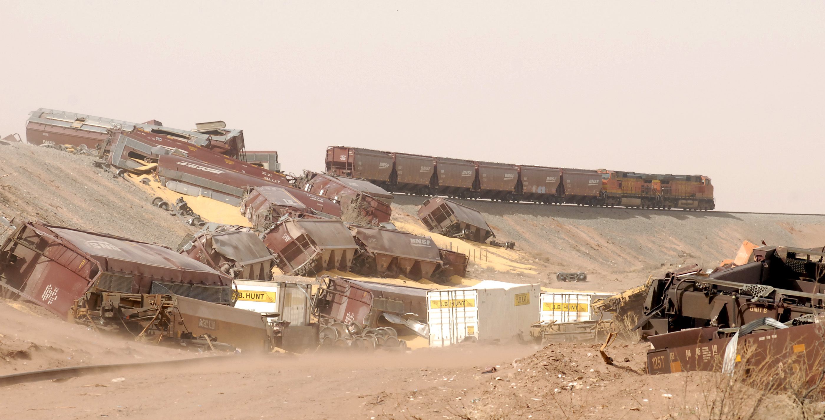 BNSF Official: Too Early To Pinpoint Cause Of Train Derailment - The ...